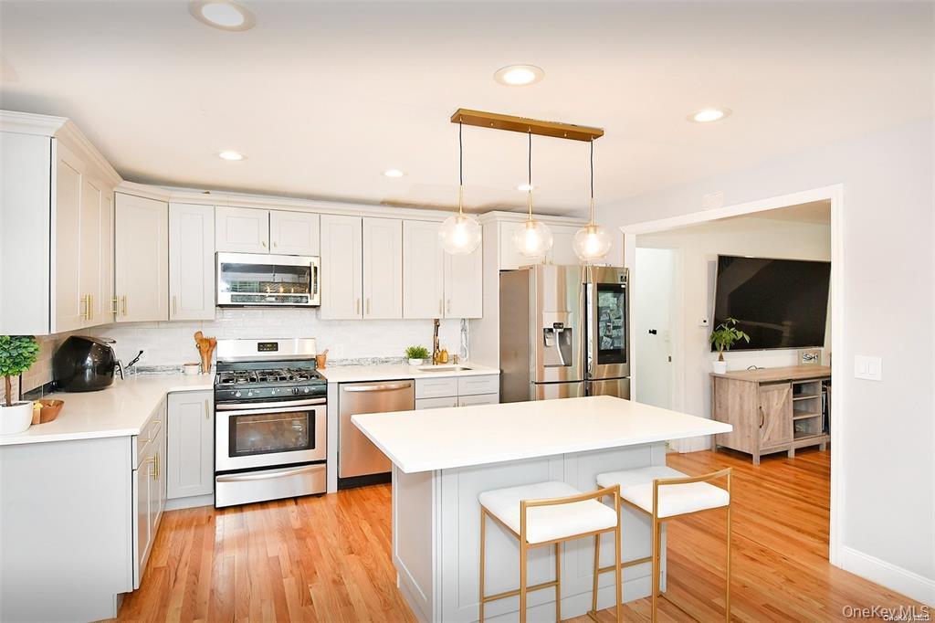 51 Newton Avenue Property Photo 7