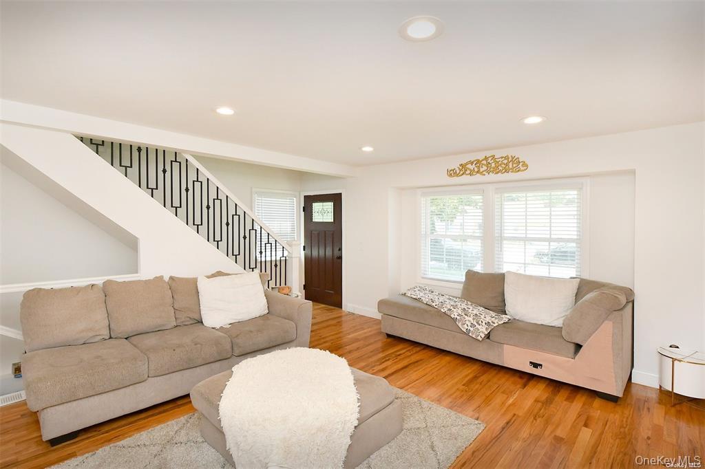 51 Newton Avenue Property Photo 19