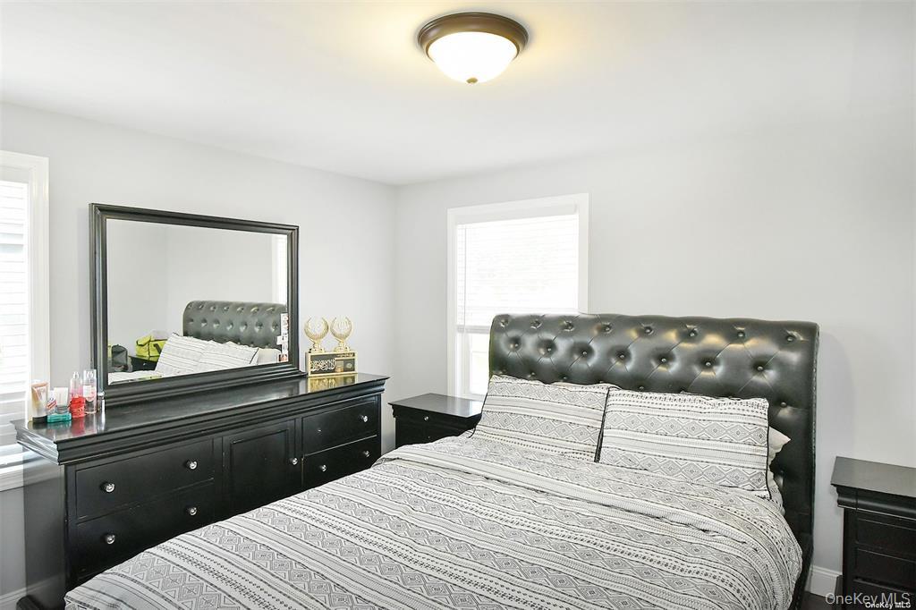 51 Newton Avenue Property Photo 24