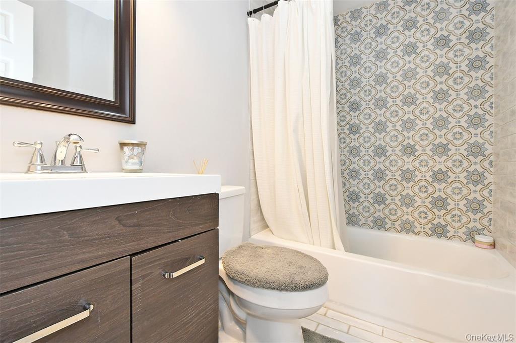 51 Newton Avenue Property Photo 25