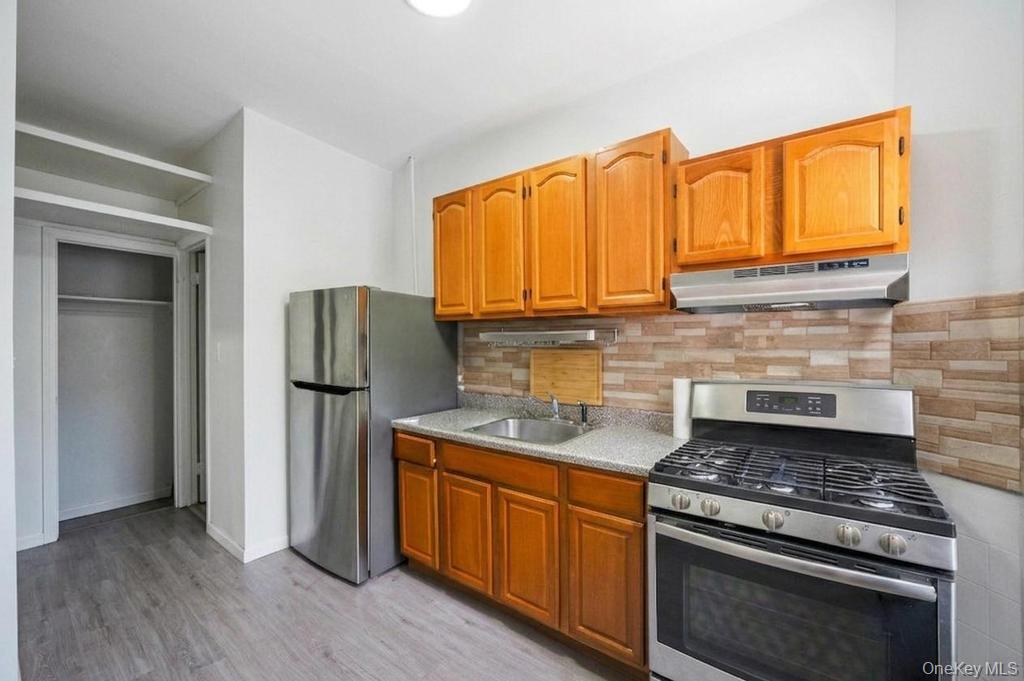 252 Woodbine Street Property Photo 21