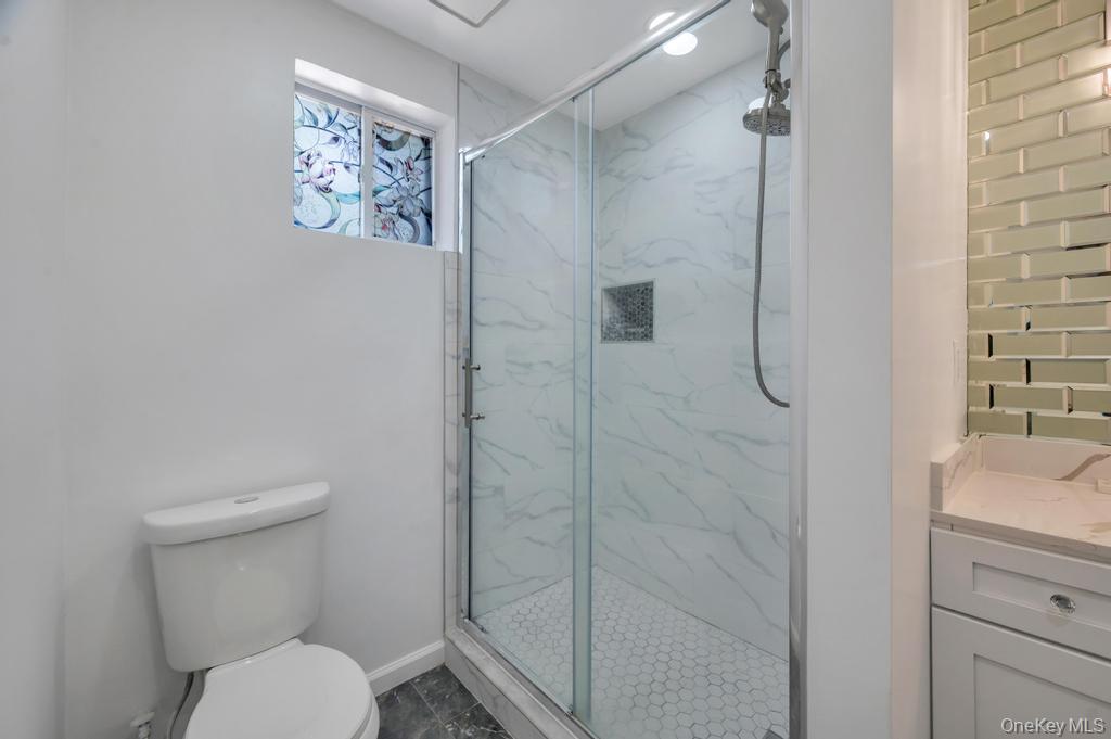 252 Woodbine Street Property Photo 27