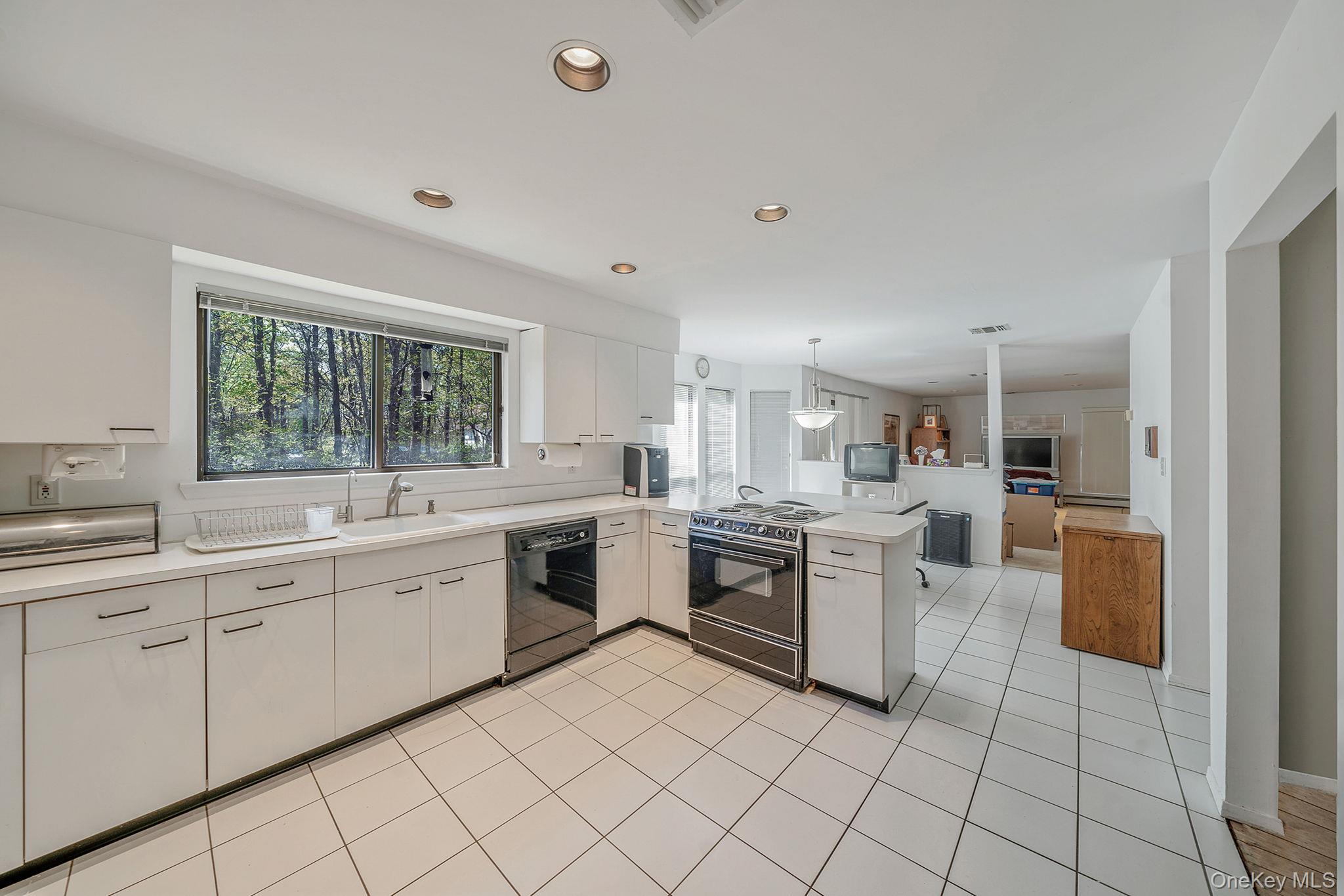 10 Lily Drive Property Photo 20