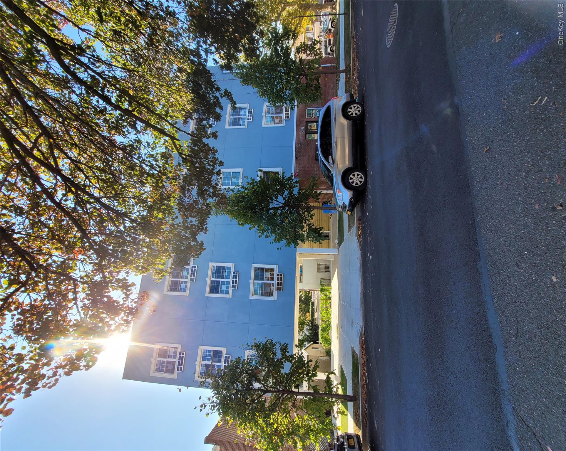 3550 Laconia Avenue Property Photo 4