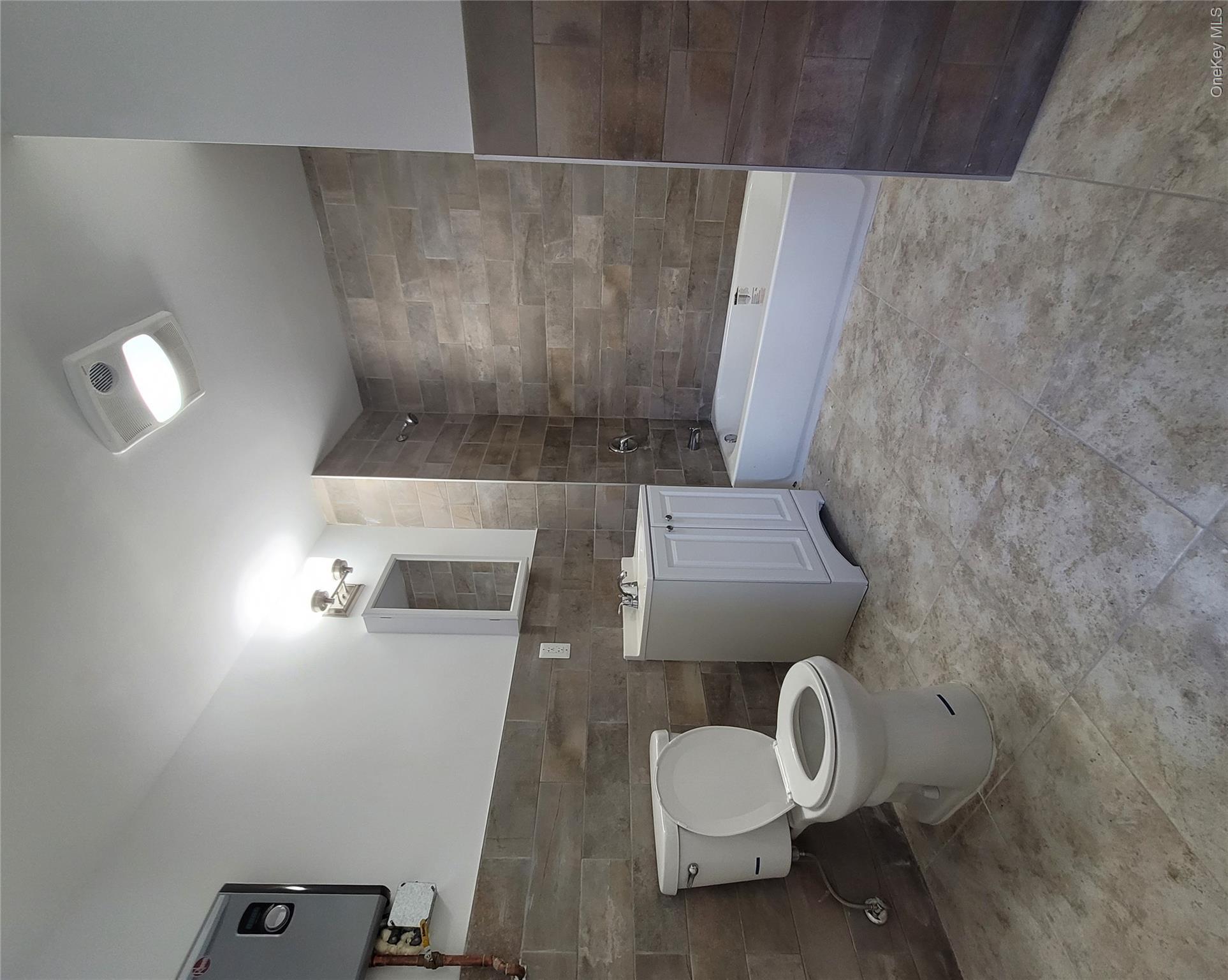 3550 Laconia Avenue Property Photo 16
