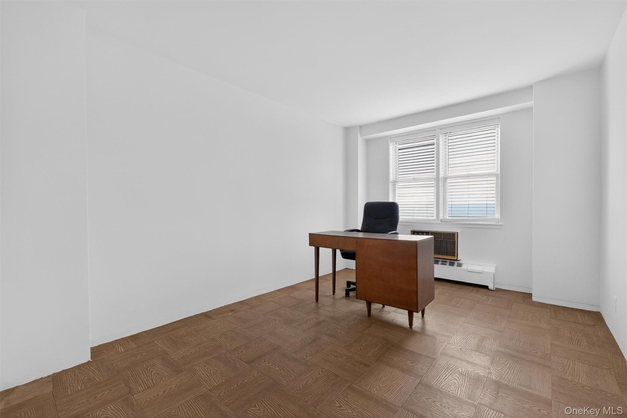 5700 Arlington Avenue 22b Property Photo 25