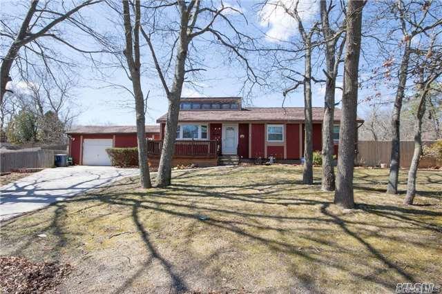 2 John Roe Smith Avenue Property Photo 1