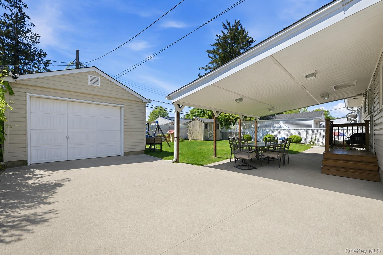 648 Dogwood Avenue Property Photo 21
