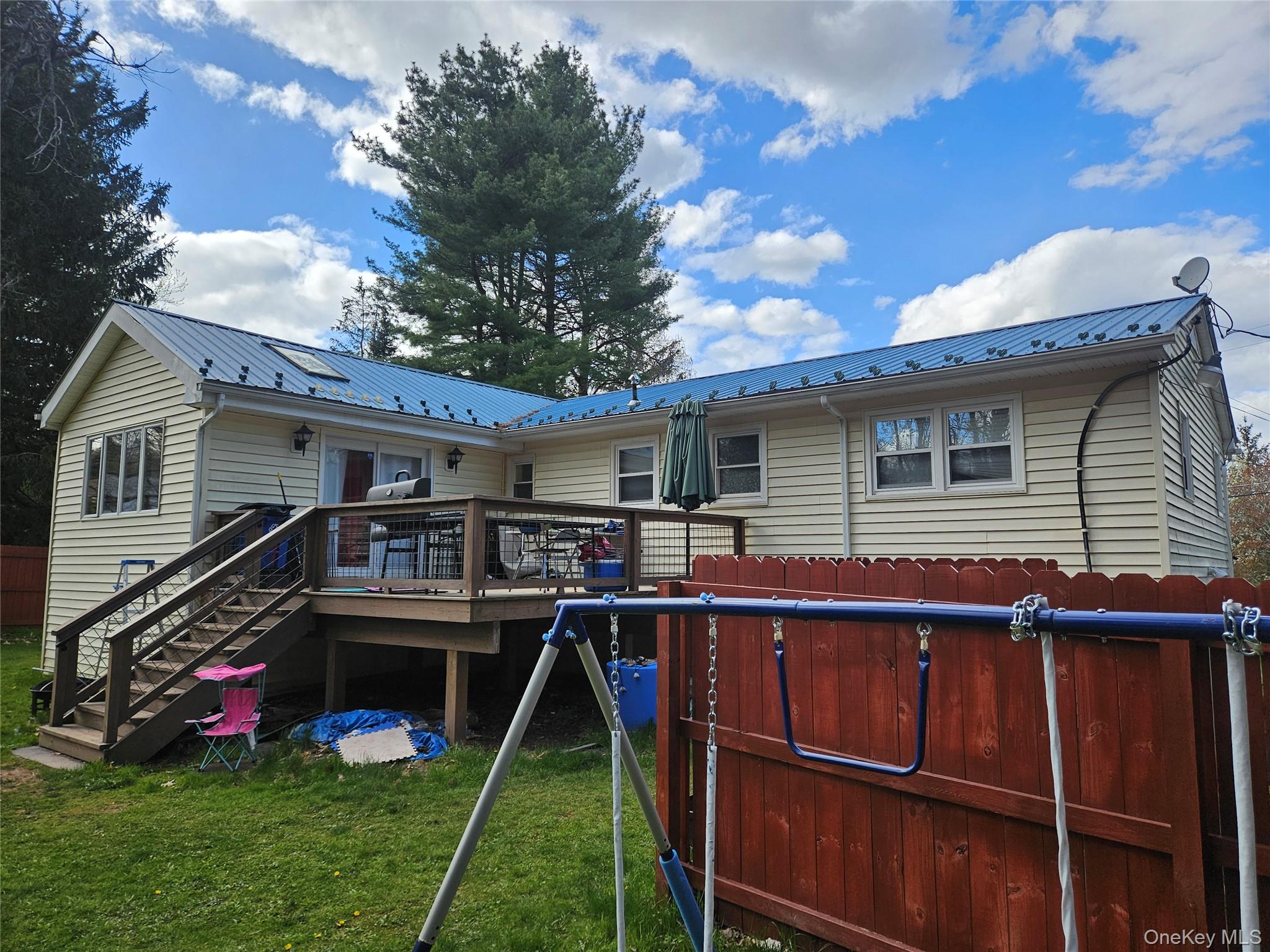 10 Hanover Drive Property Photo 15