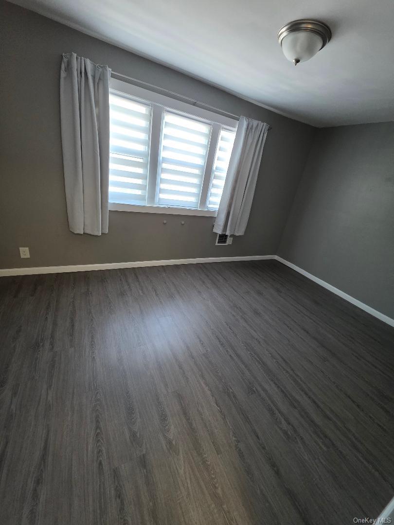 9245 76th Street Property Photo 8
