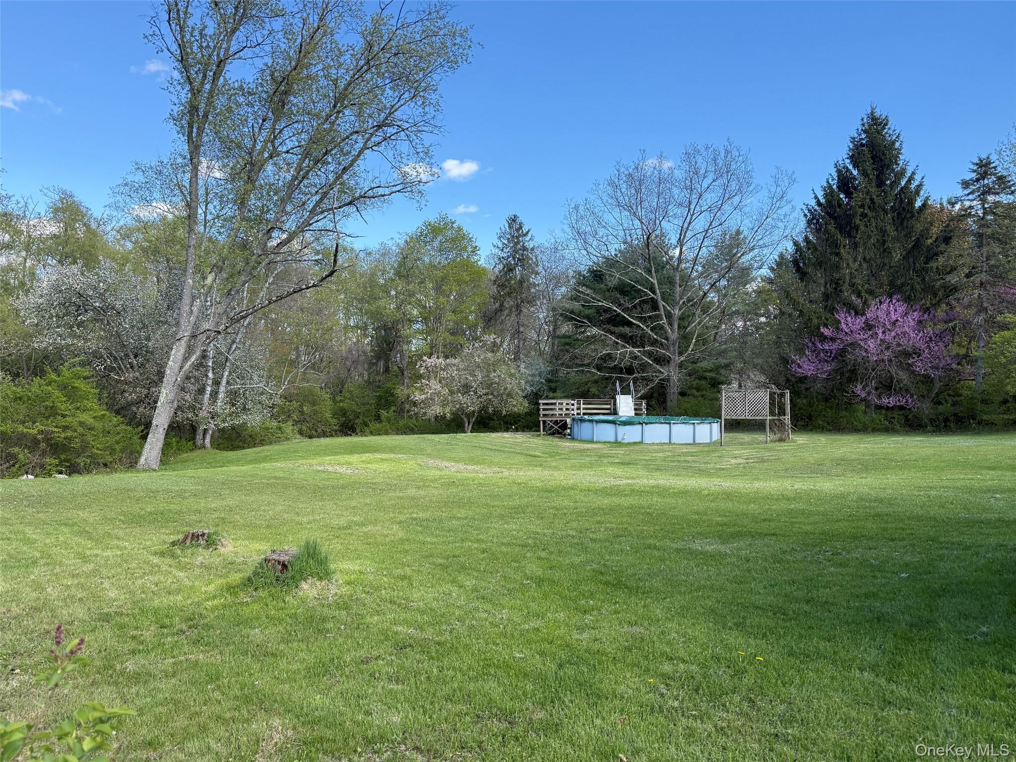 126 Perrys Corners Road Property Photo 2