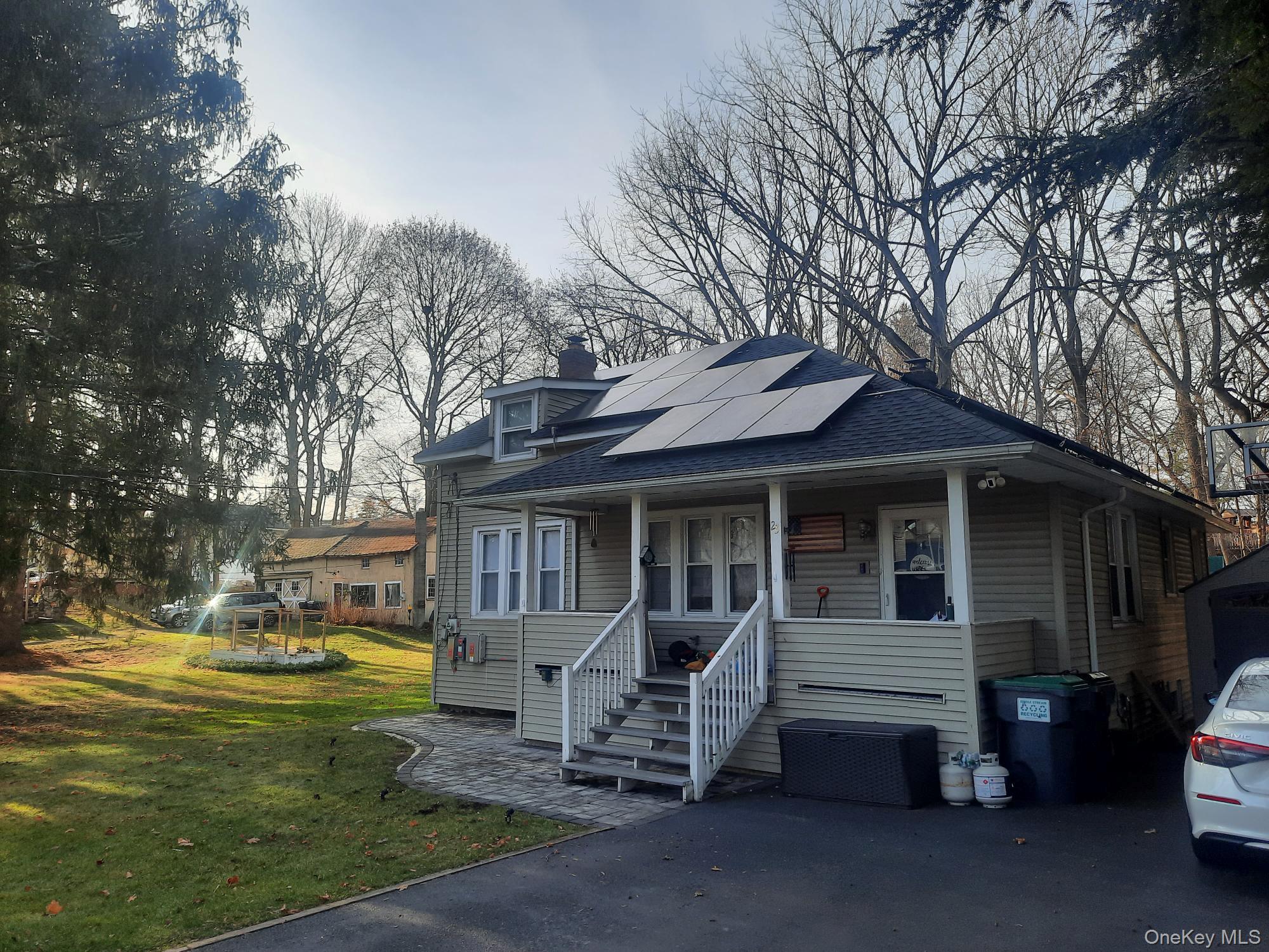 23 Valley Avenue Property Photo 8