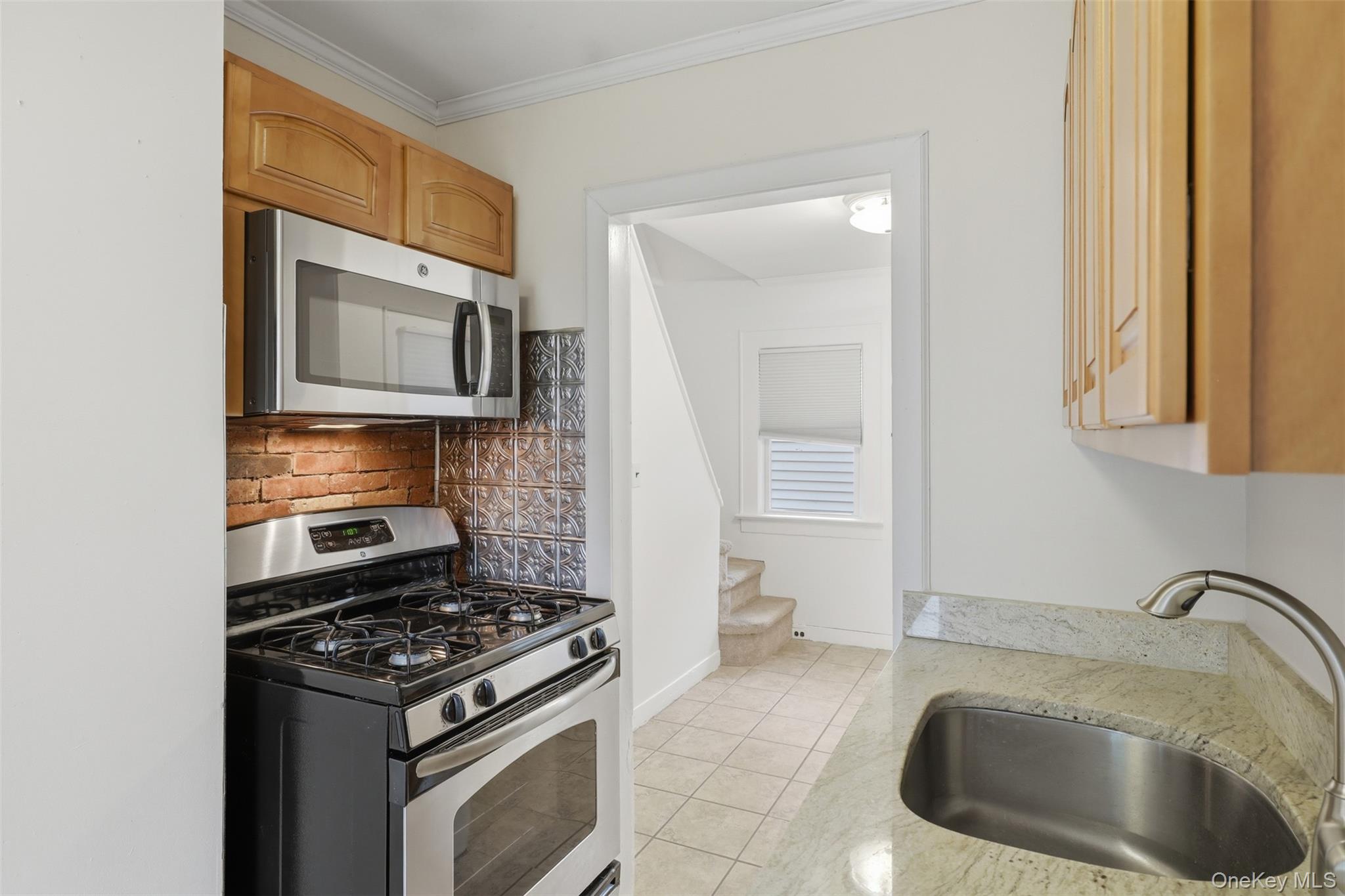 20 Samstag Avenue Property Photo 13