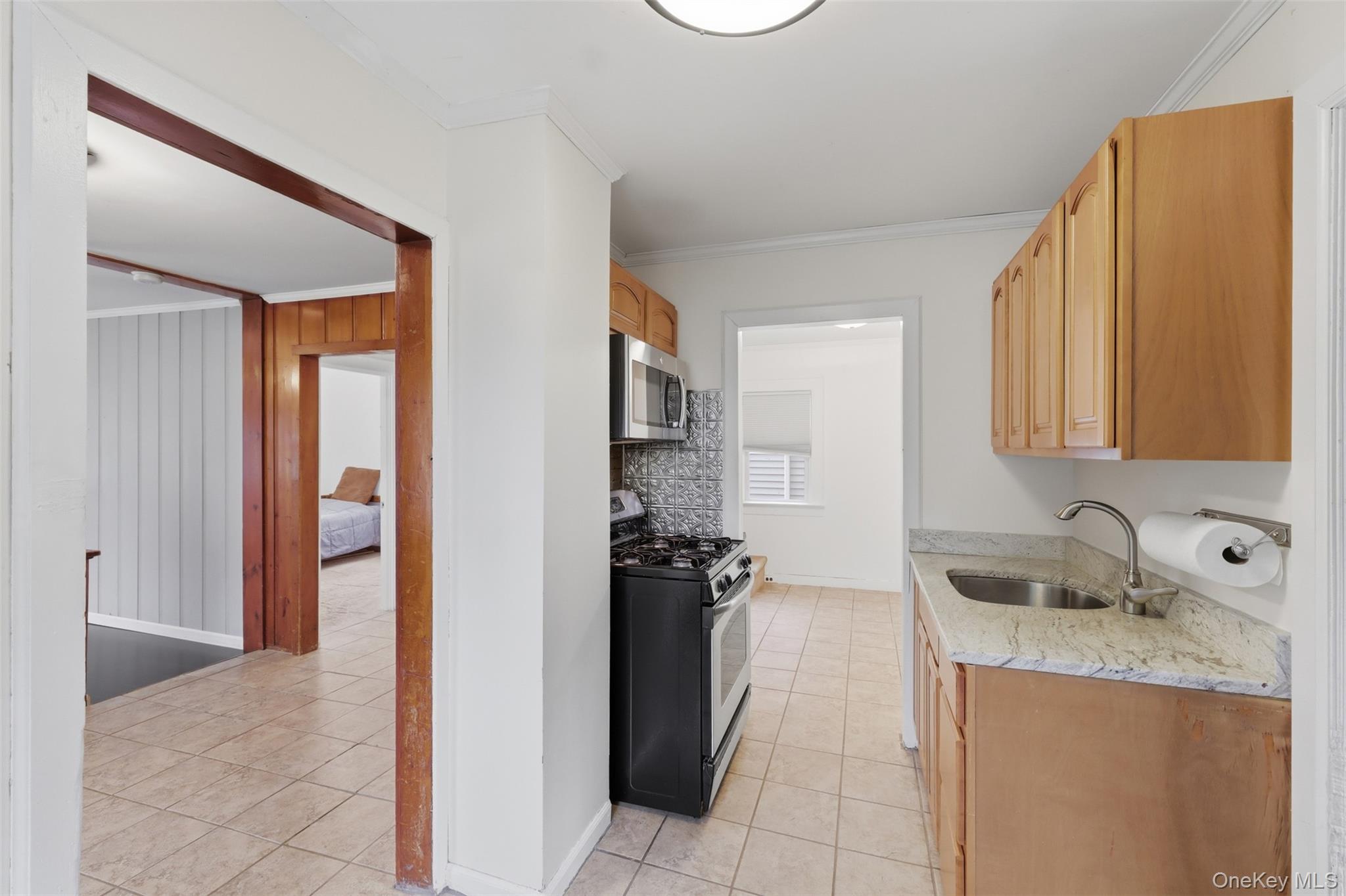 20 Samstag Avenue Property Photo 17
