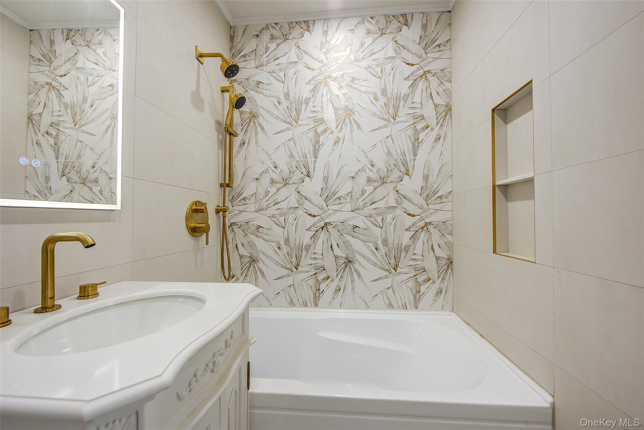 100-25 Queens Boulevard 2r Property Photo 21