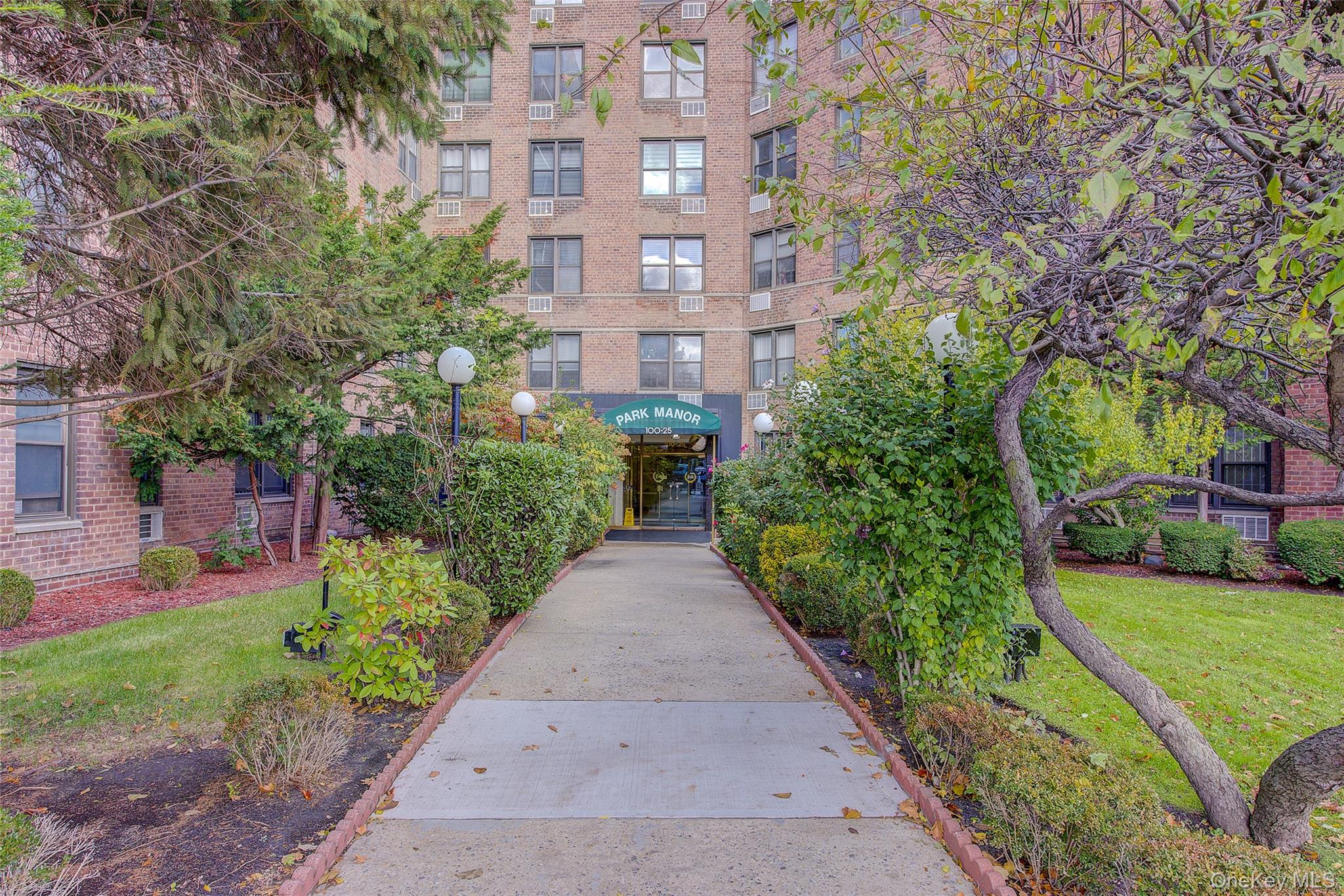 100-25 Queens Boulevard 2r Property Photo 23