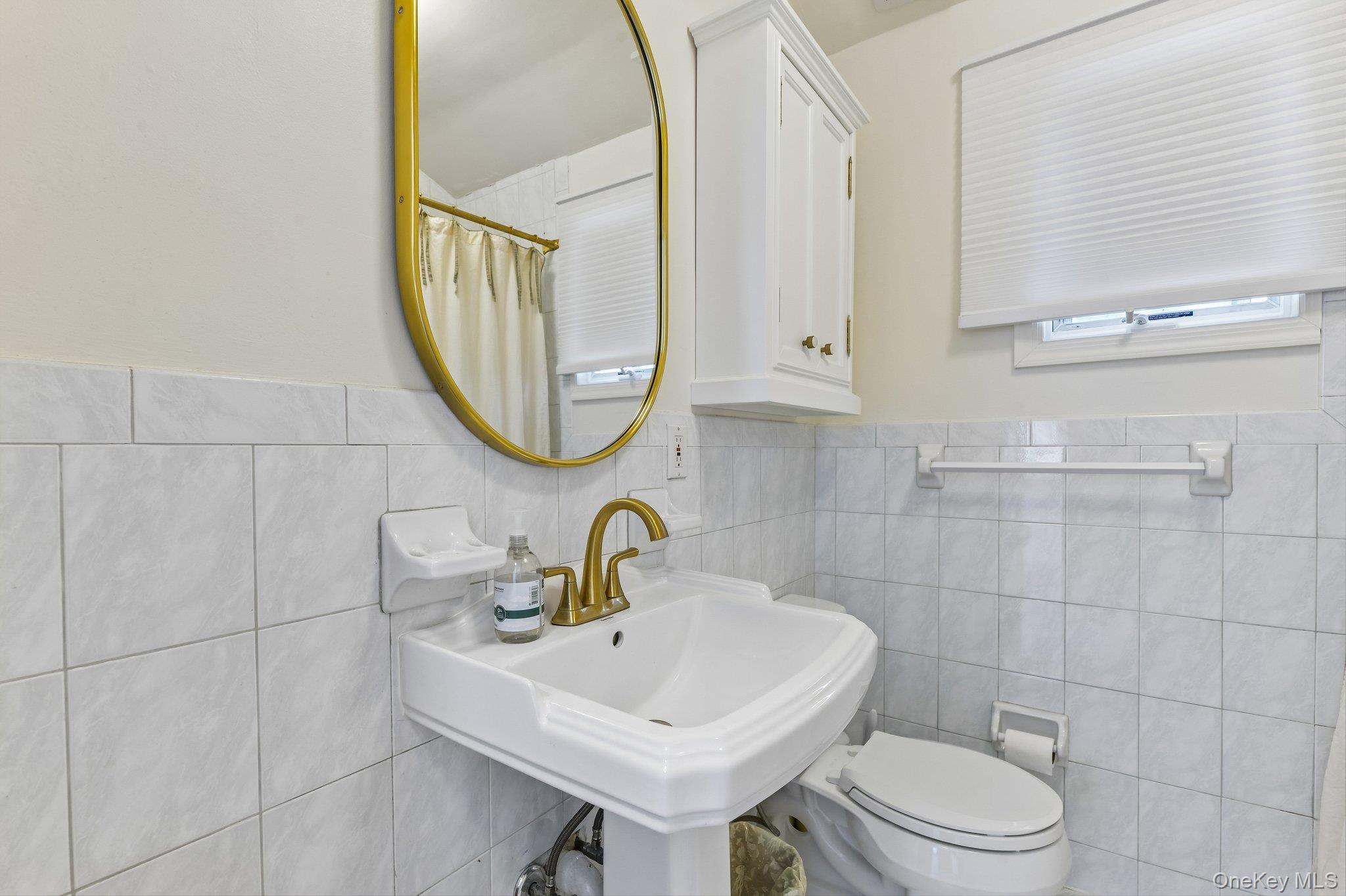 746 W Bay Drive Property Photo 32