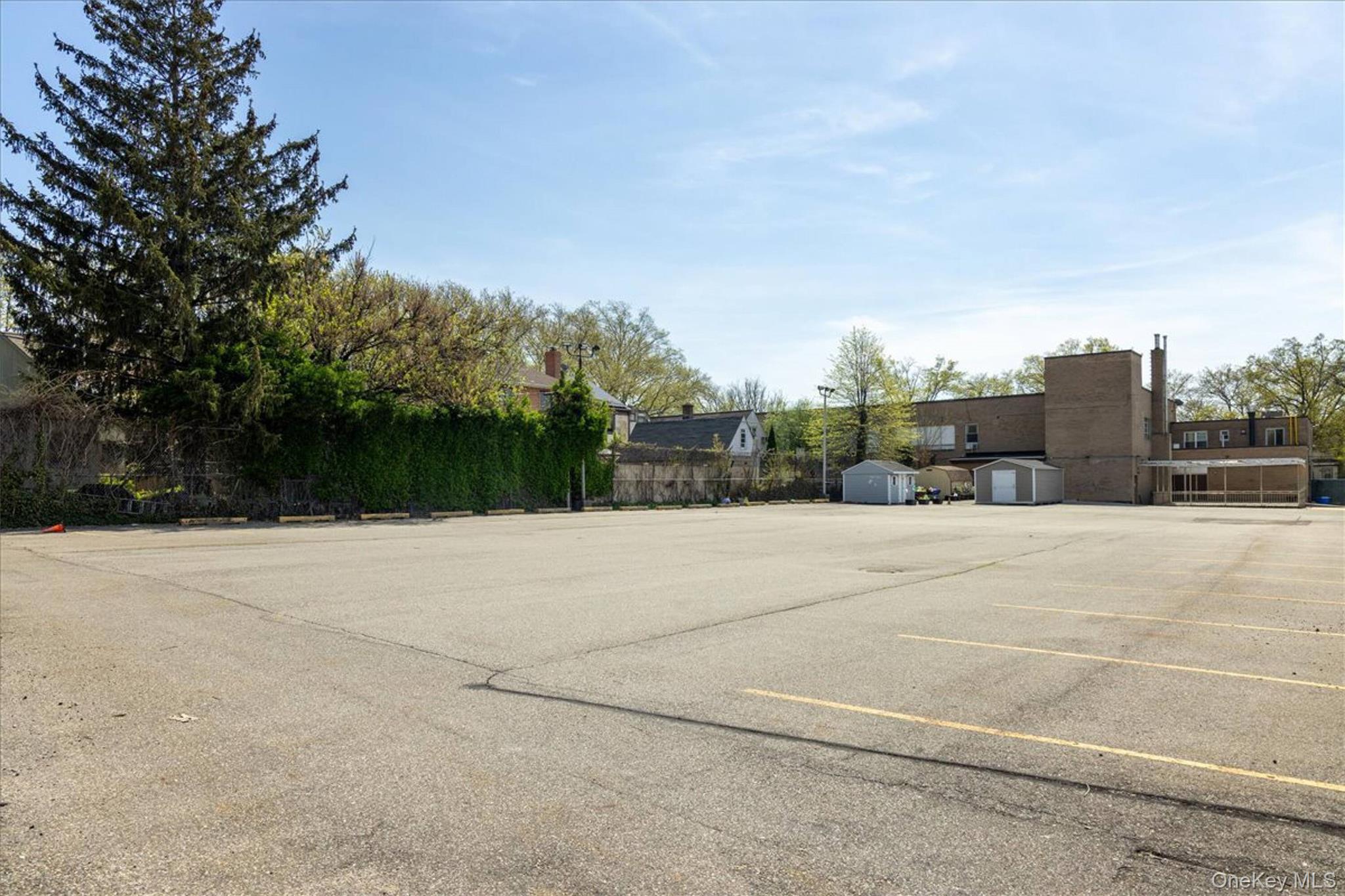 71-64 168th Street Property Photo 38