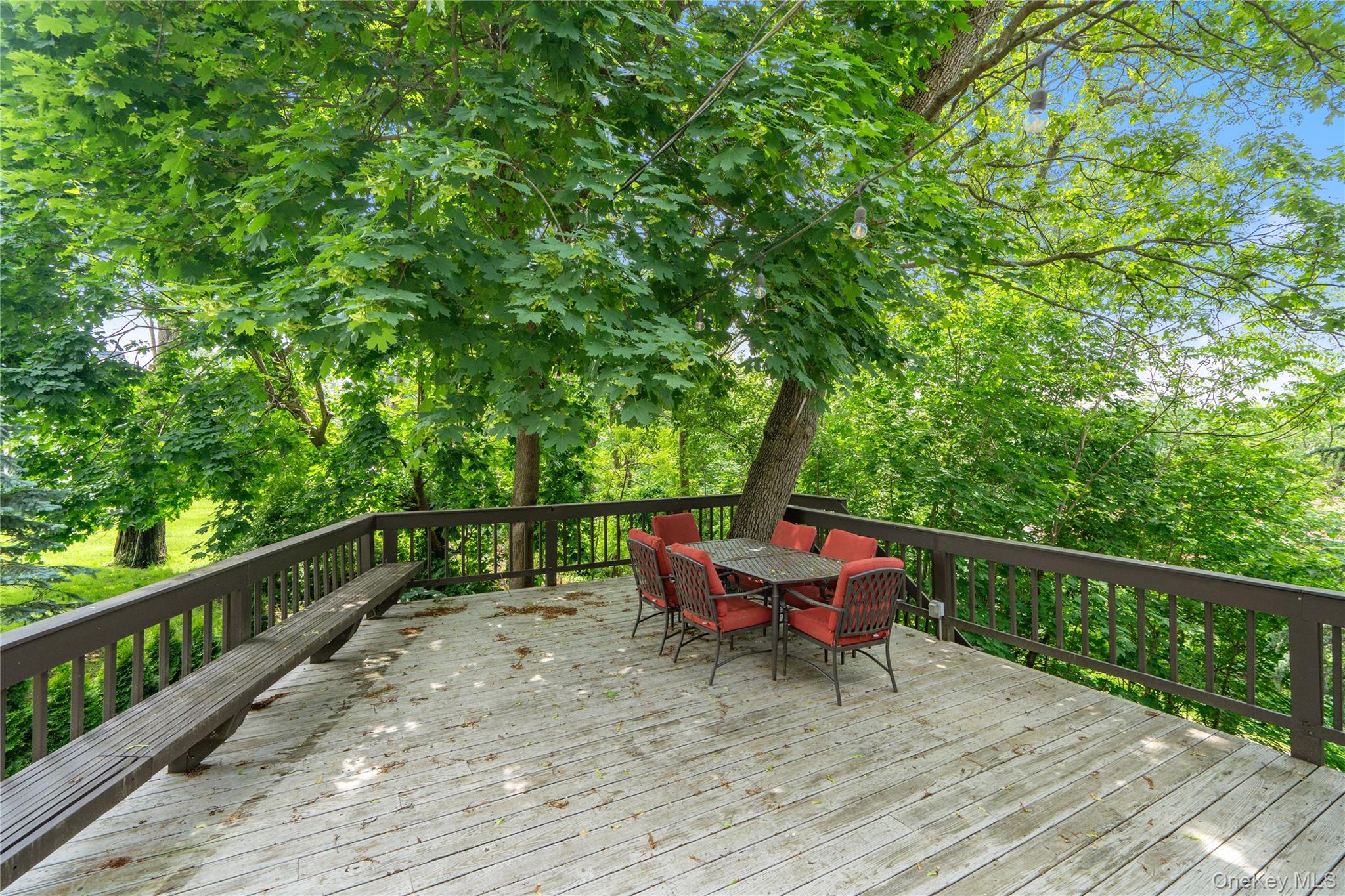 27 Parkway Drive Property Photo 17