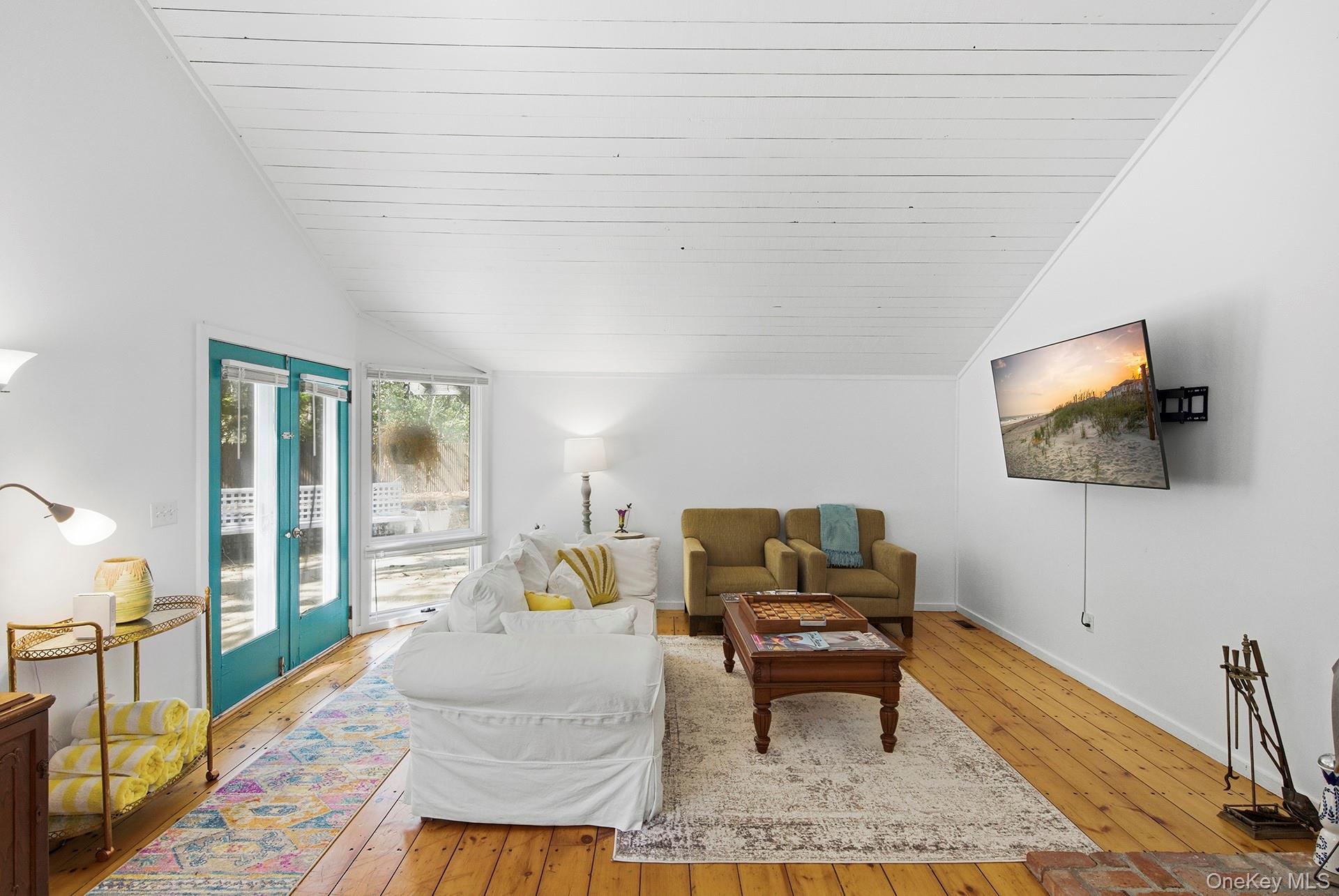 20 Norfolk Drive Property Photo 6