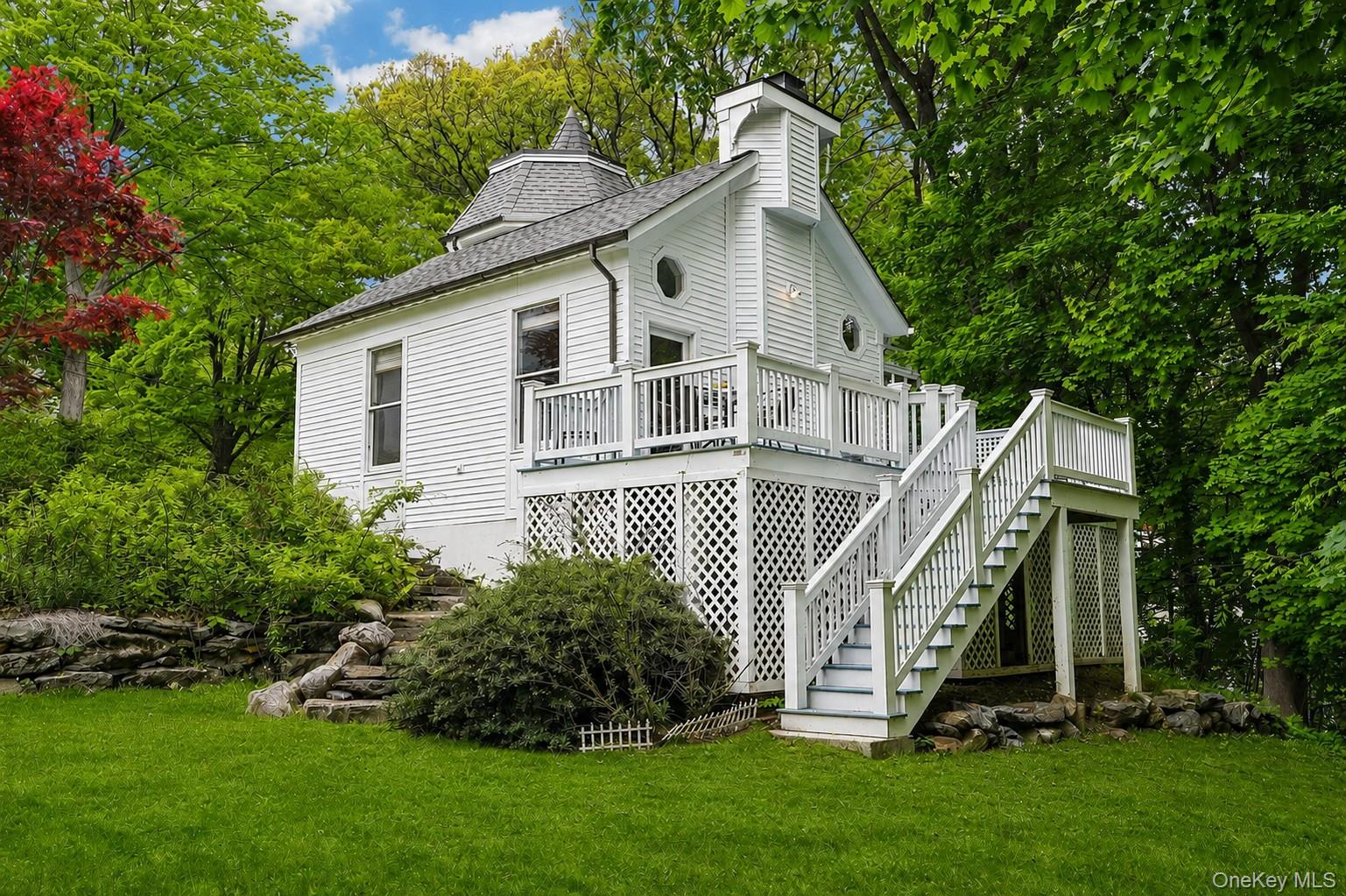 54 Hillside Avenue Property Photo 2