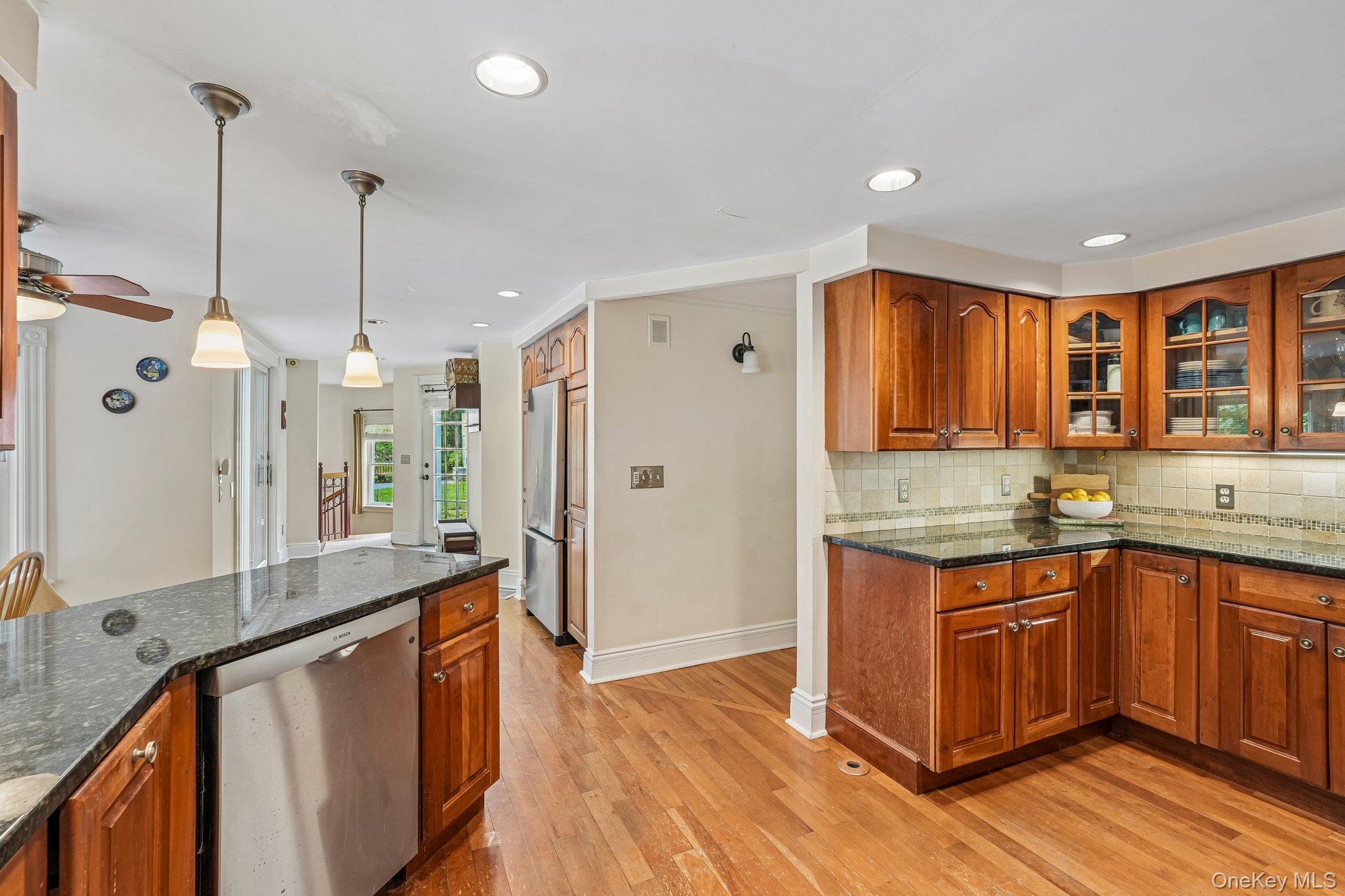 54 Hillside Avenue Property Photo 11