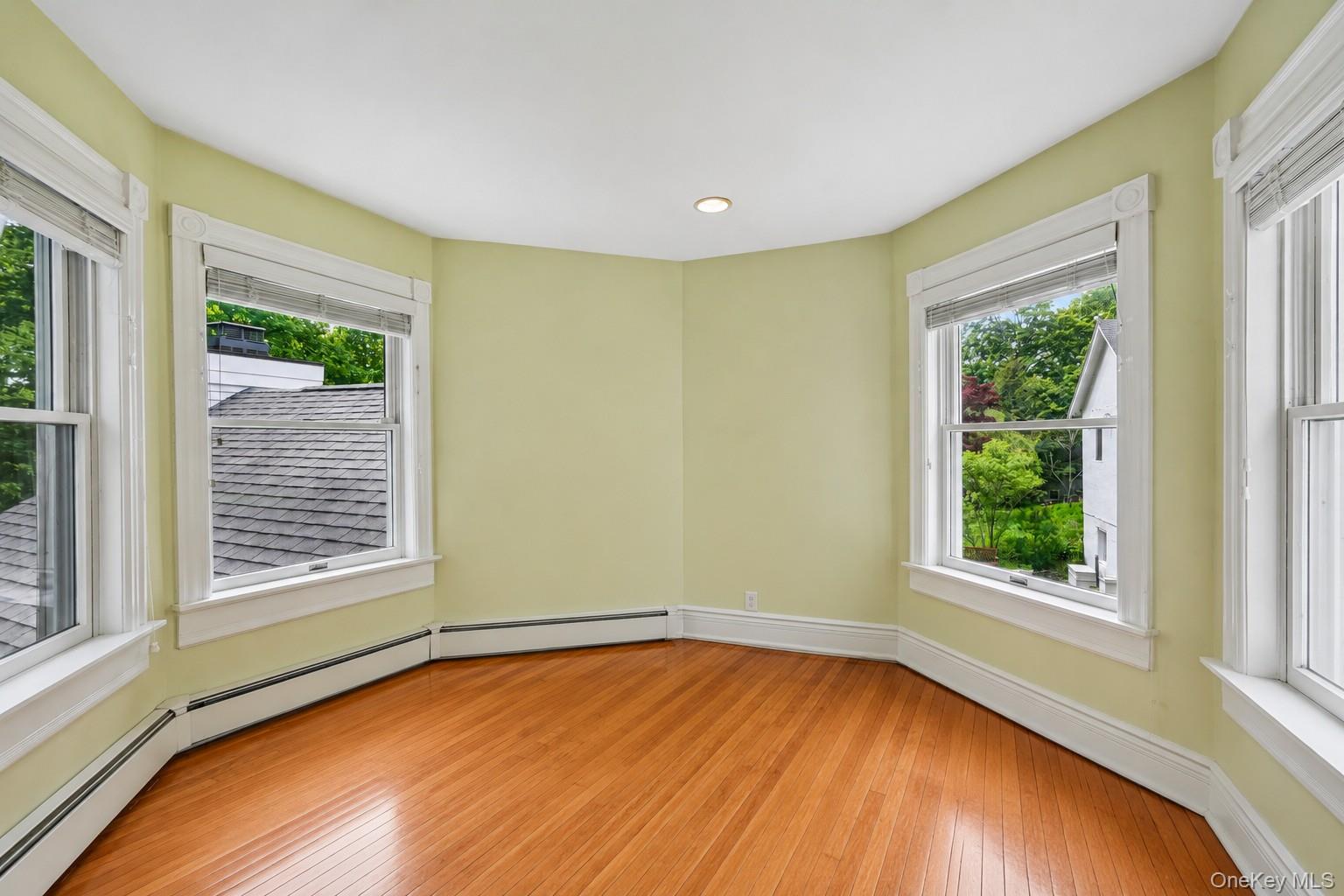 54 Hillside Avenue Property Photo 29