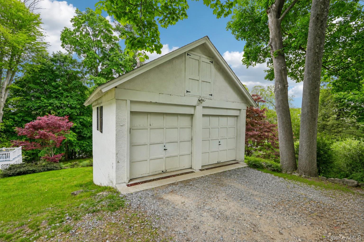 54 Hillside Avenue Property Photo 37