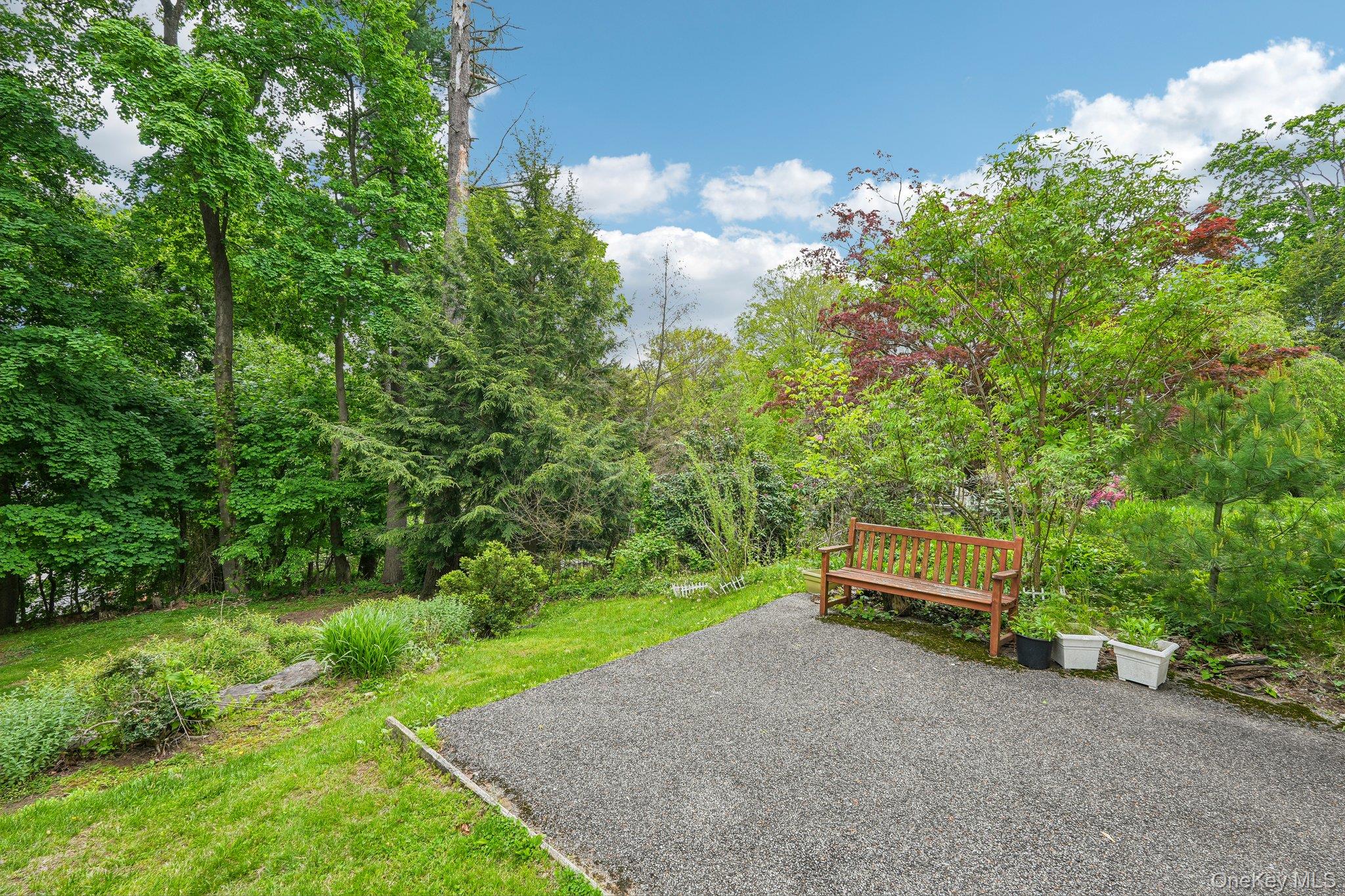 54 Hillside Avenue Property Photo 39