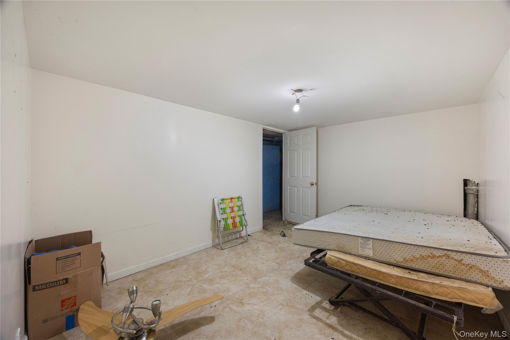 2410 Grand Avenue Property Photo 16