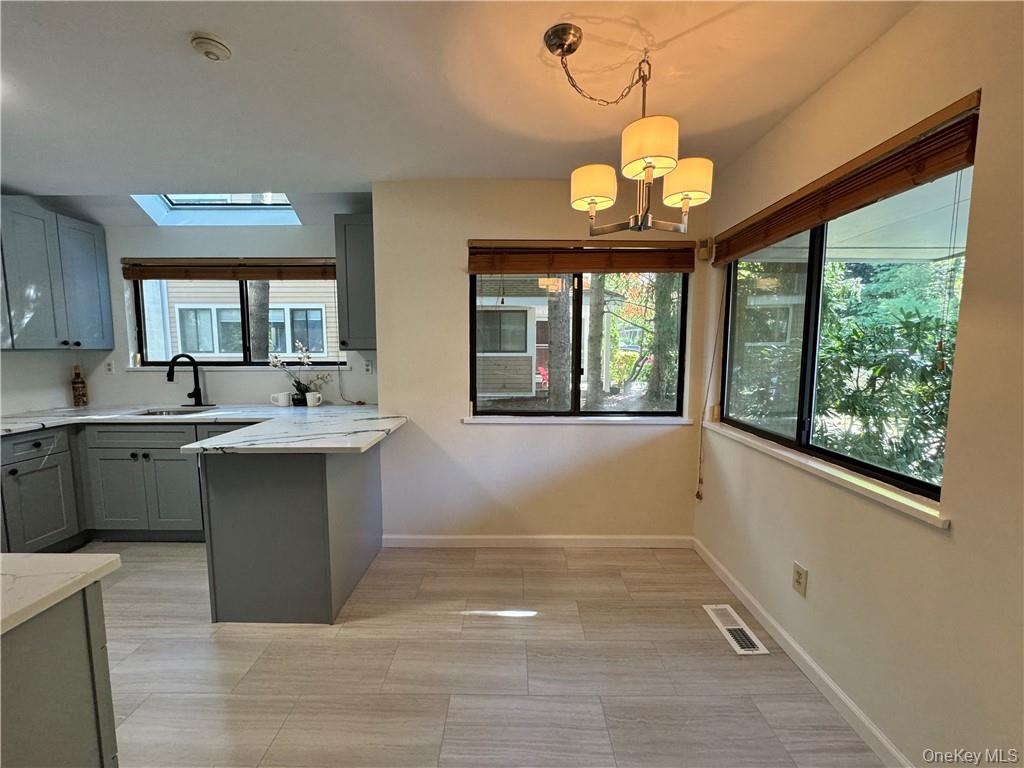 17 Rambling Brook Road Property Photo 5