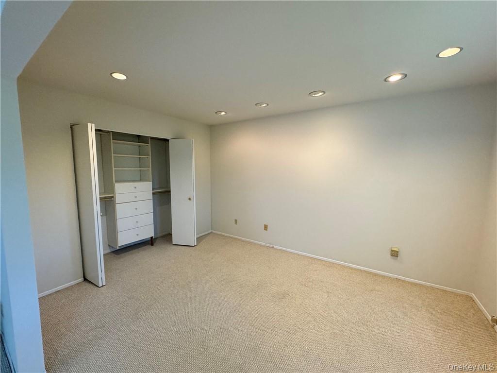 17 Rambling Brook Road Property Photo 15