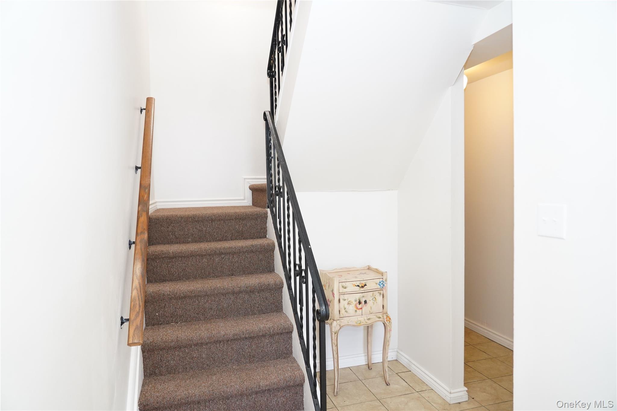 9720 88th Street Property Photo 3