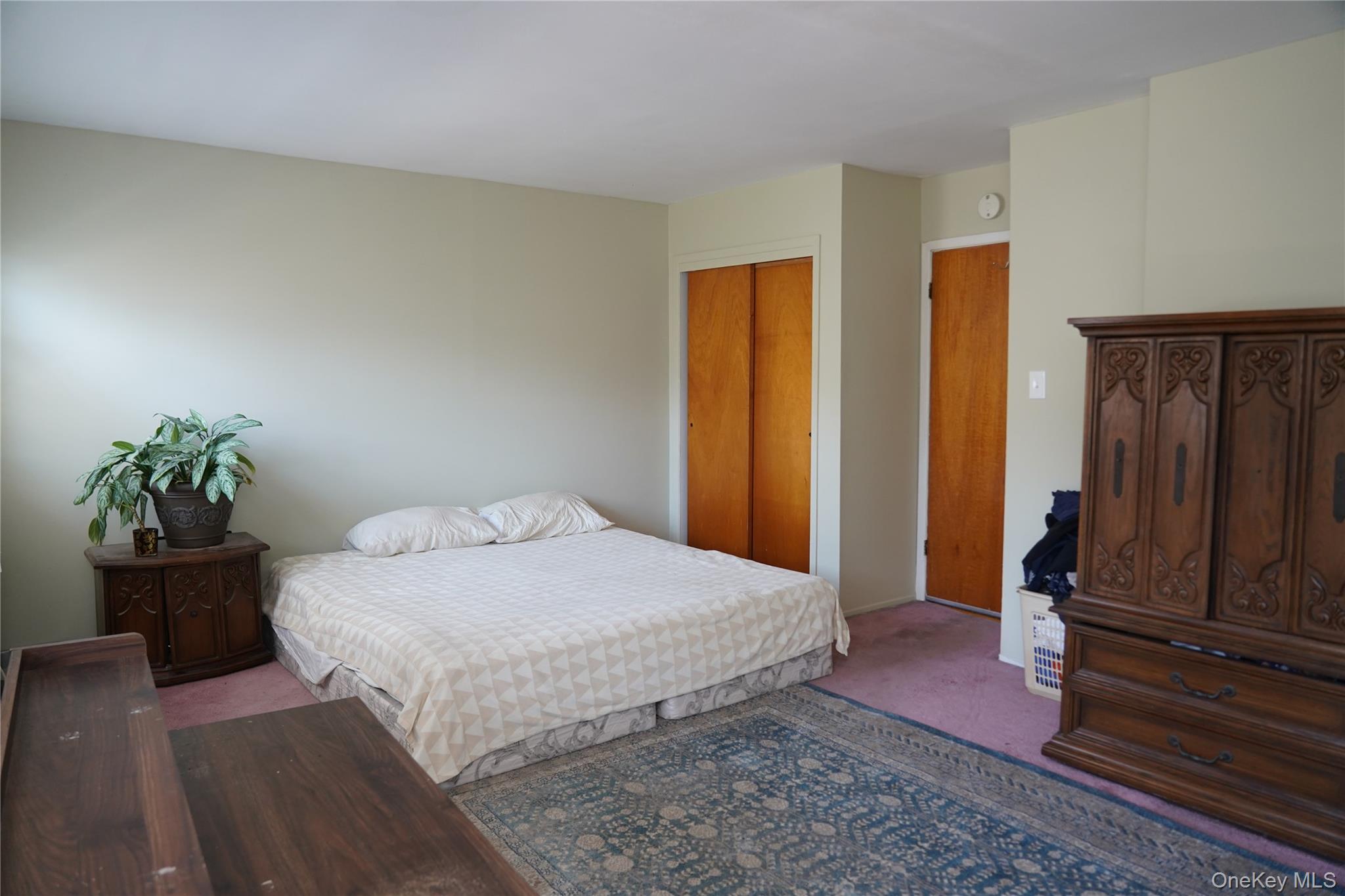 9720 88th Street Property Photo 10