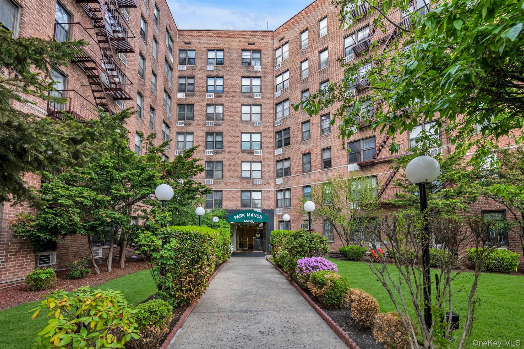 100-25 Queens Boulevard 6E Property Photo 1
