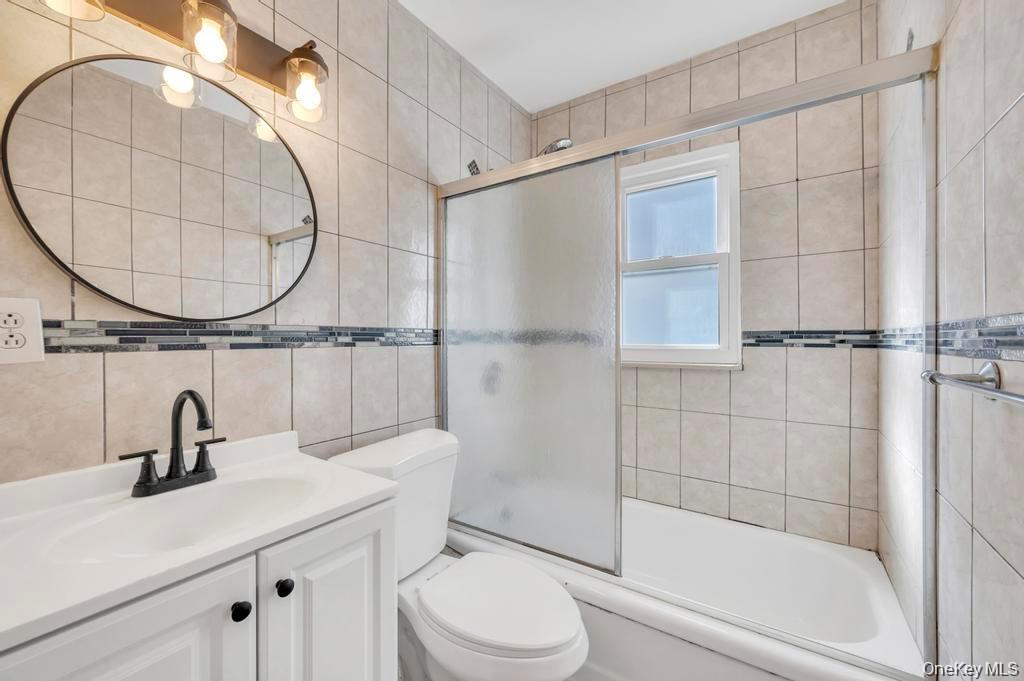 627 10th Avenue Property Photo 14