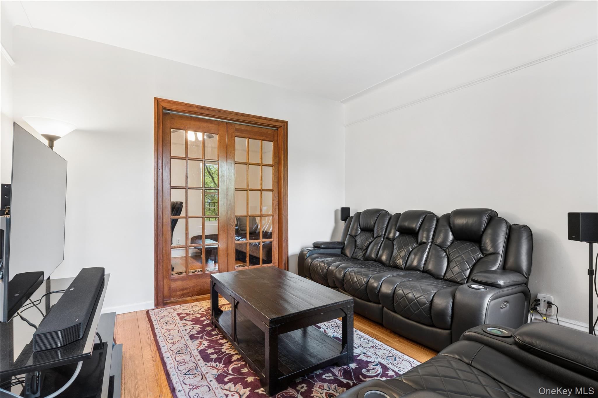 73-20 Austin Street 3o Property Photo 2