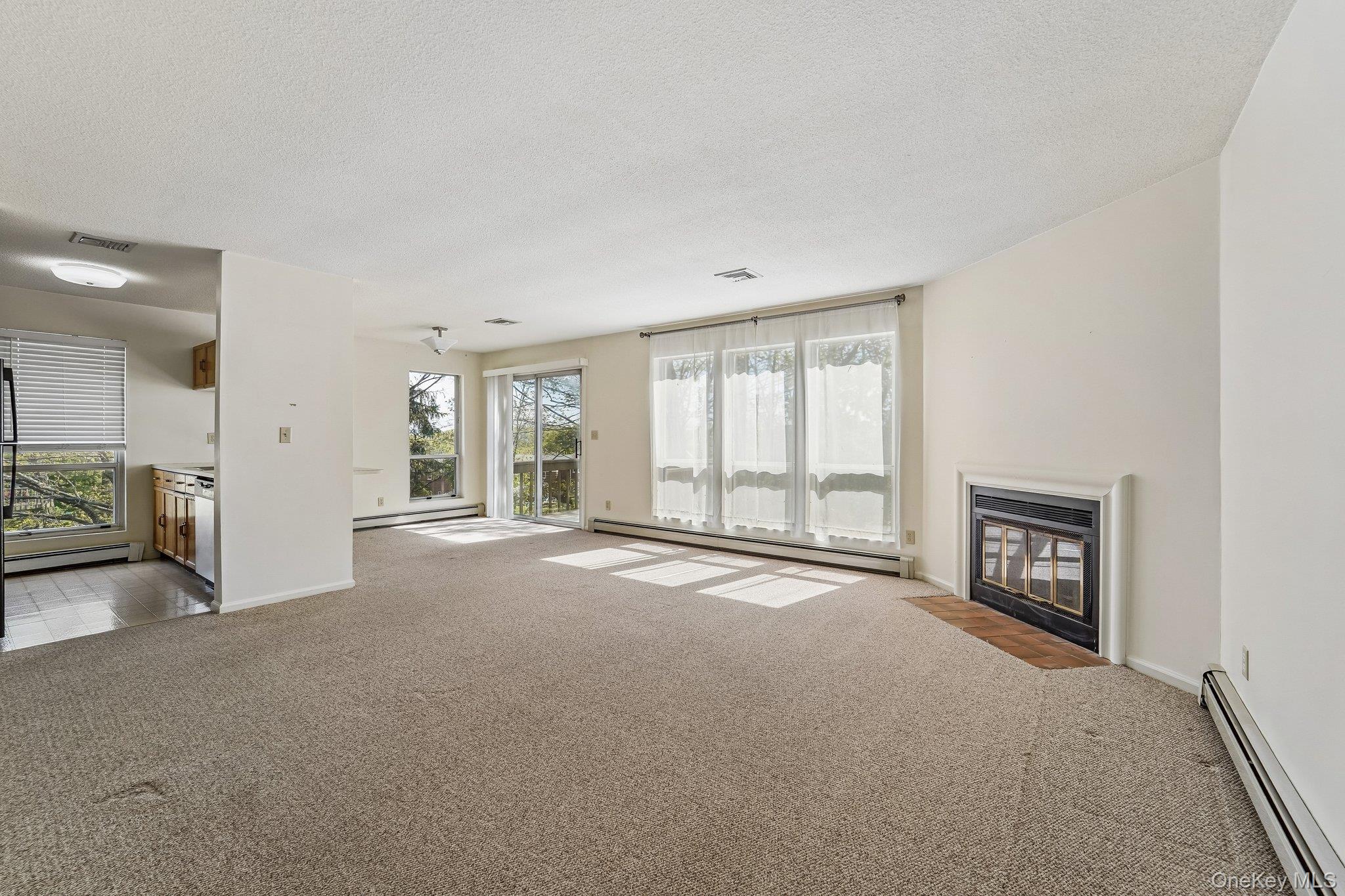 18 Brooke Hollow Lane Property Photo 9