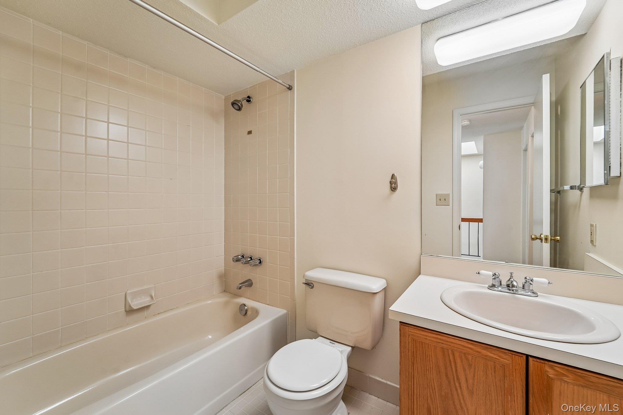 18 Brooke Hollow Lane Property Photo 23