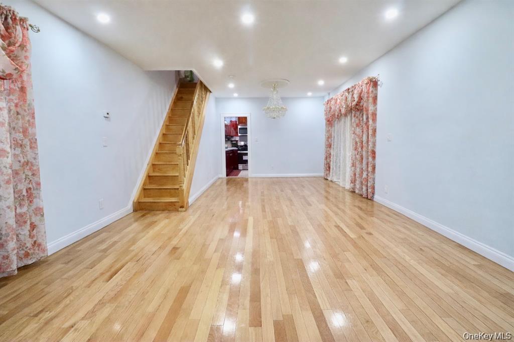 12215 115th Avenue Property Photo 4