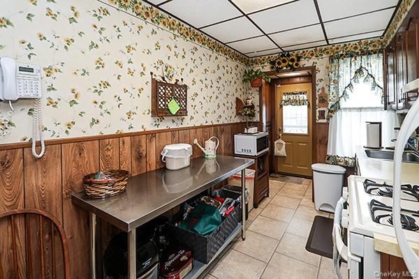 7833 74th Street Property Photo 13