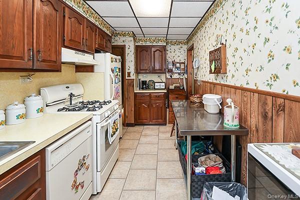 7833 74th Street Property Photo 15