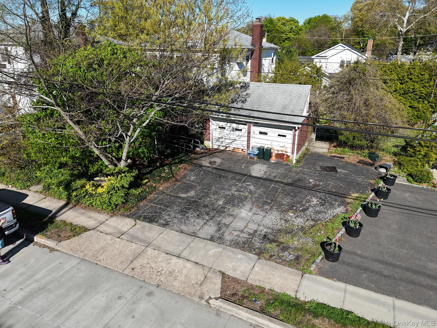 178 S Long Beach Road Property Photo 1