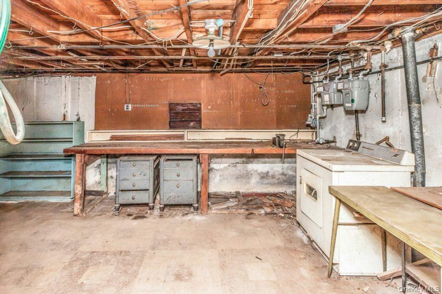 178 S Long Beach Road Property Photo 7