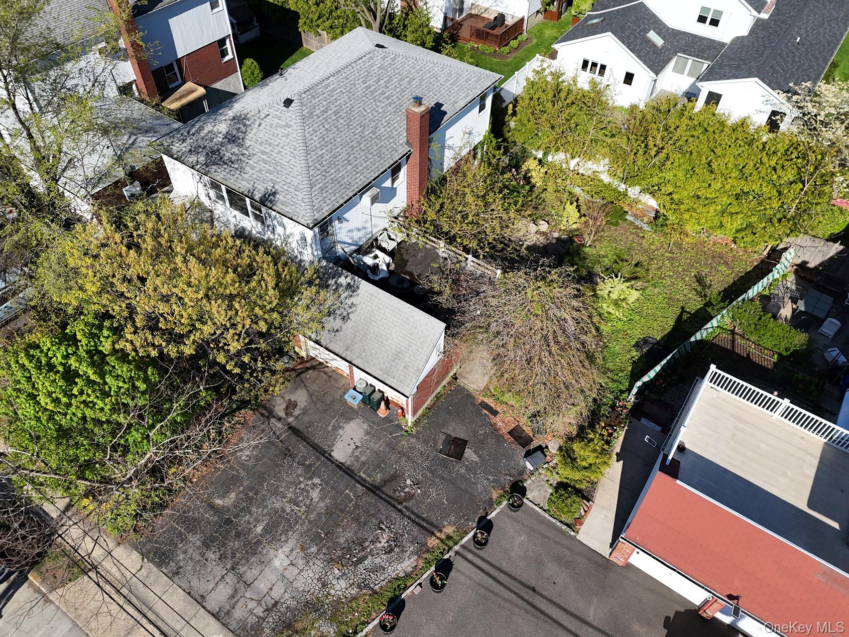 178 S Long Beach Road Property Photo 17