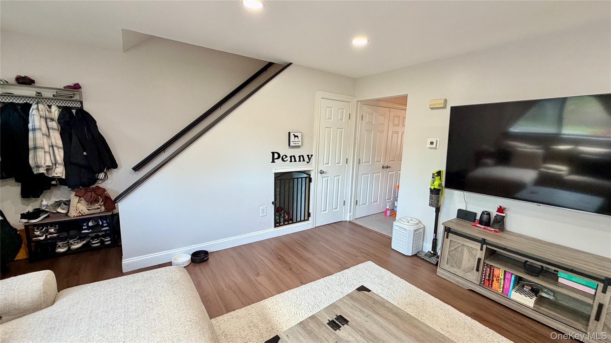 25 Pierces Road 28 Property Photo 3