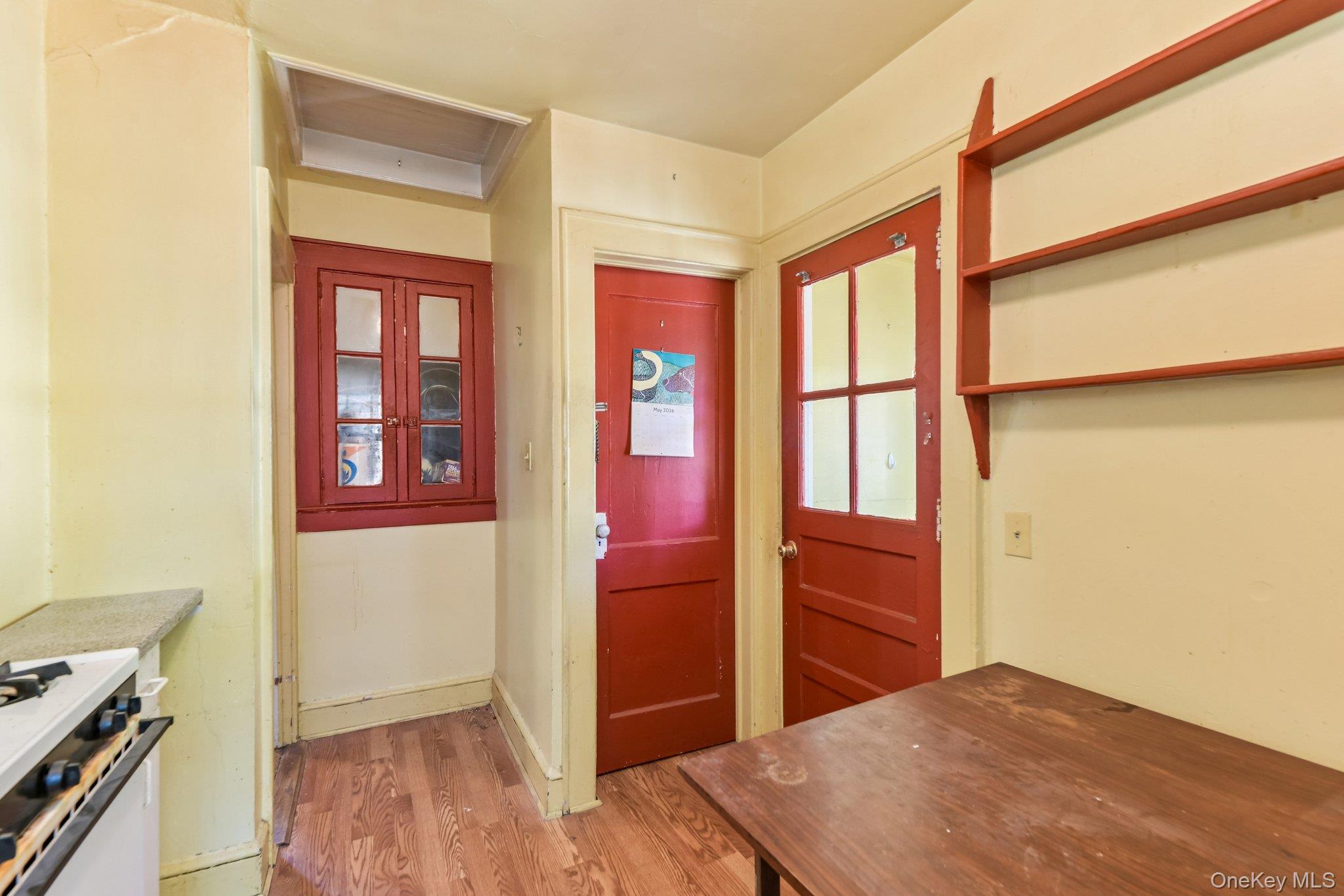 135 Winding Street Property Photo 14