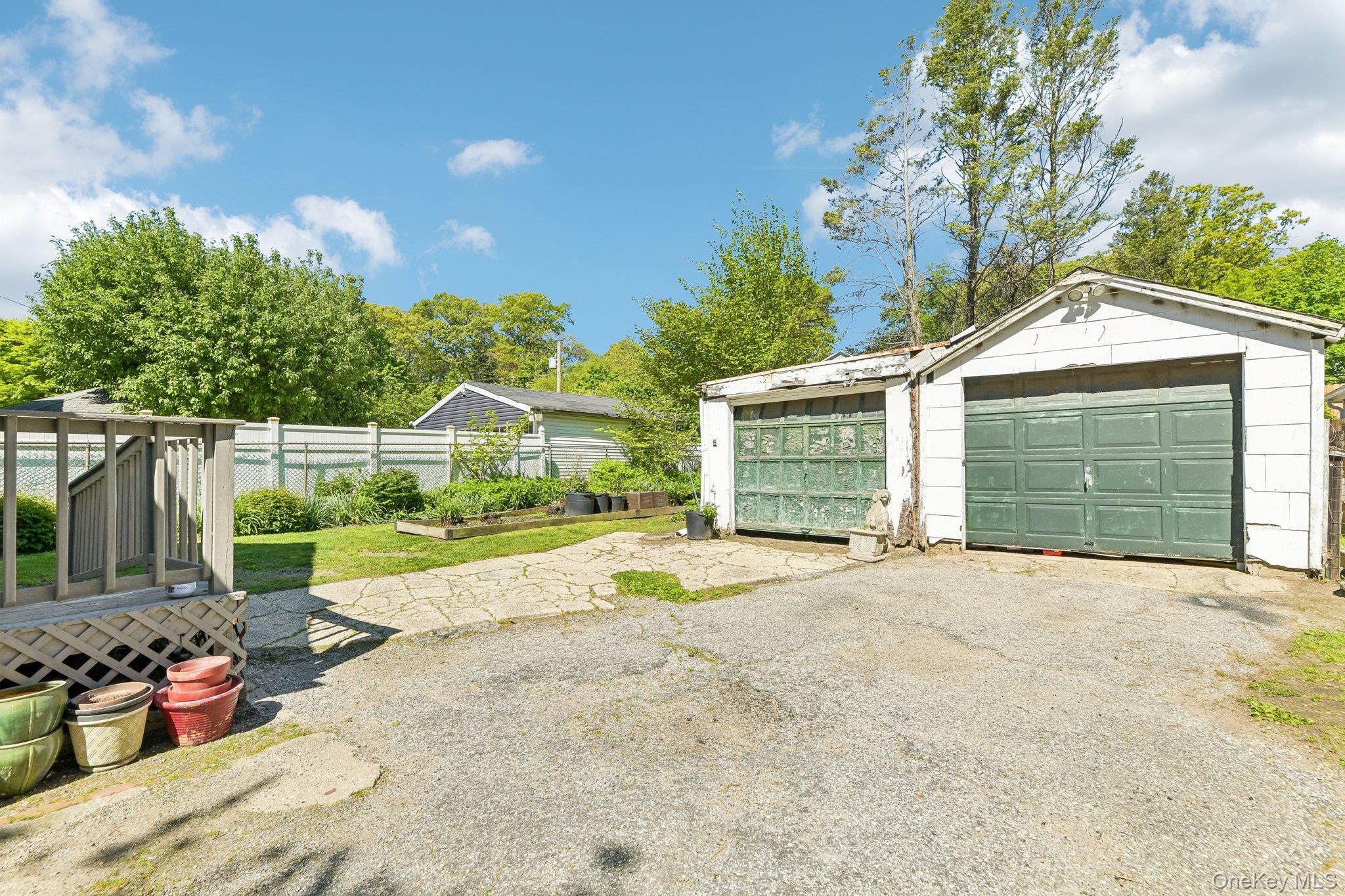 135 Winding Street Property Photo 26