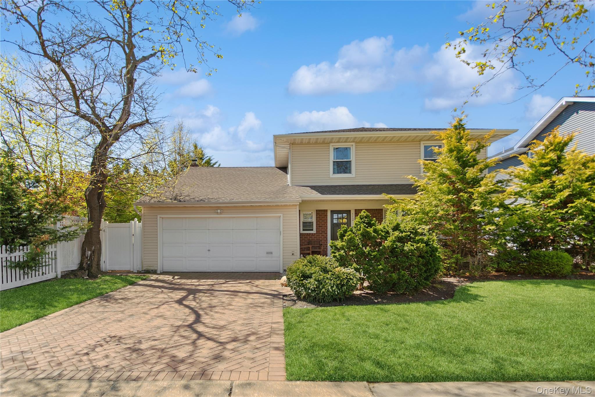 112 Ivy Lane Property Photo 1