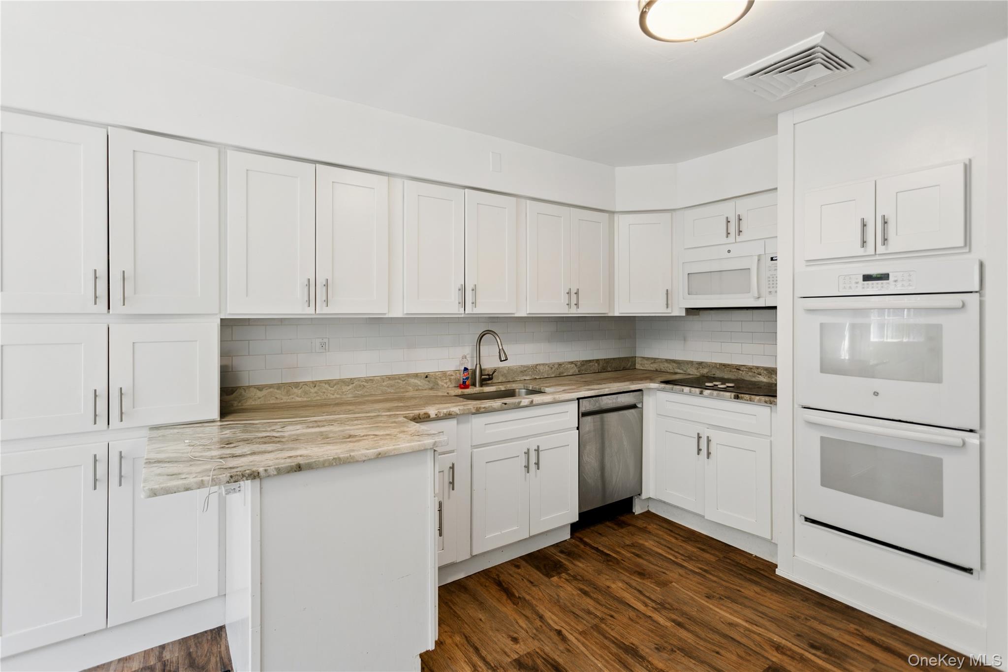 112 Ivy Lane Property Photo 11